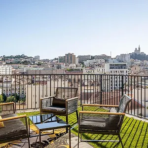  Appartement Marseille: Superbe Vue Sur Notre-dame De La Garde