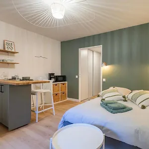  Appartement La Pitcholine : Superbe Au Vieux-port